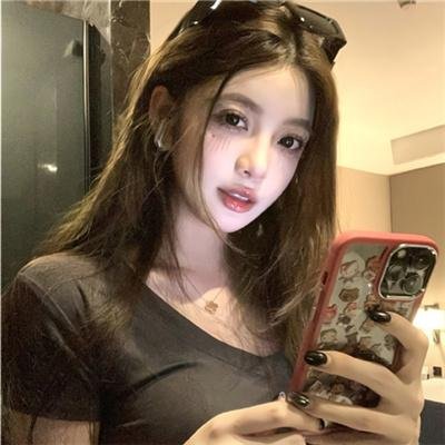 偷窥课程海报