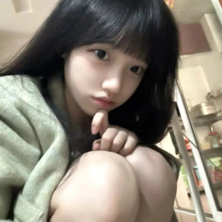 美特拉海报